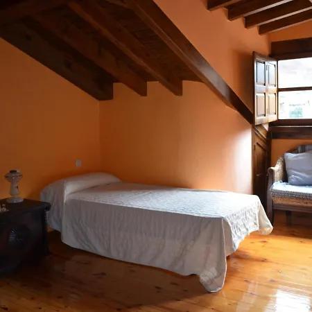 Quaint In Tormin Near Covadonga Park בית נופש Onís